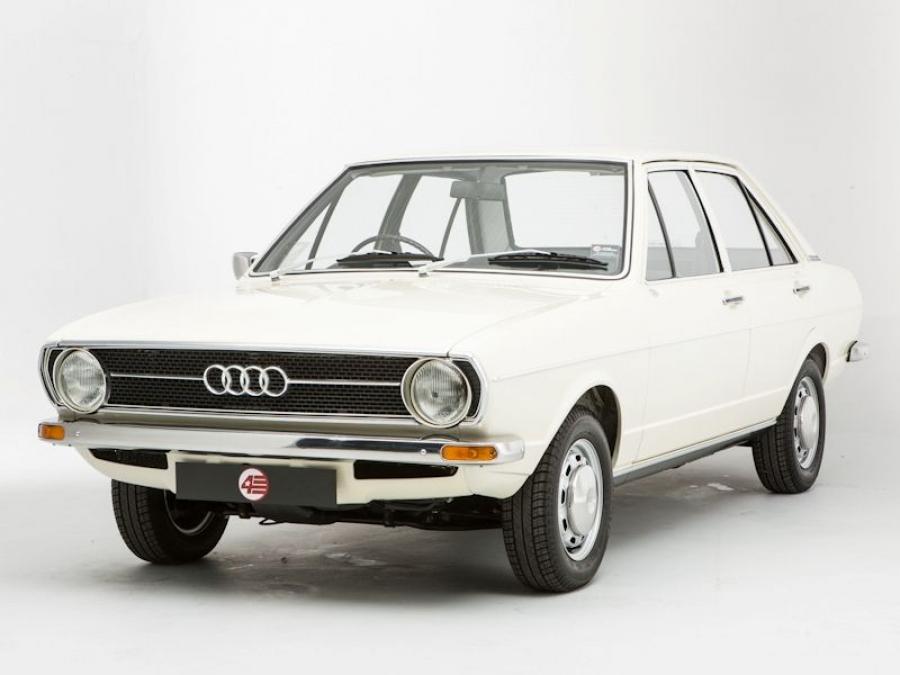  Audi 80 LS 4-Door Sedan (B1) 1972 года  (UK) (фото 1 из 6)